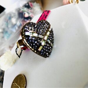 Betsey Johnson Vintage Crystals Open Heart Ring Size Of 7